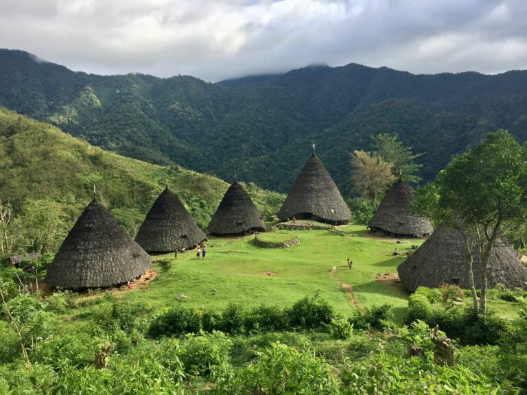 Pesona Desa Adat Wae Rebo, Kota Kecil yang Masuk Catatan Kota Sangat Indah di Dunia