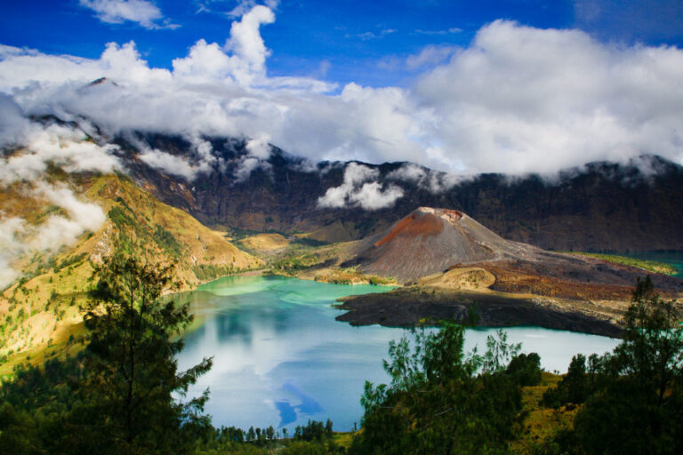 Pesona Keelokan Alam Gunung Rinjani