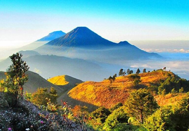 Keindahan Pegunungan Dieng: Negeri di Atas Awan